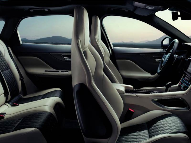 جاجوار تصدر موديل F-Pace SVR بقدرة 500 حصان وسرعة قصوى 176 ميل ساعة